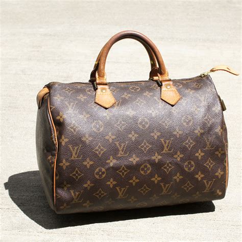 original louis vuitton bag price|louis vuitton bag average price.